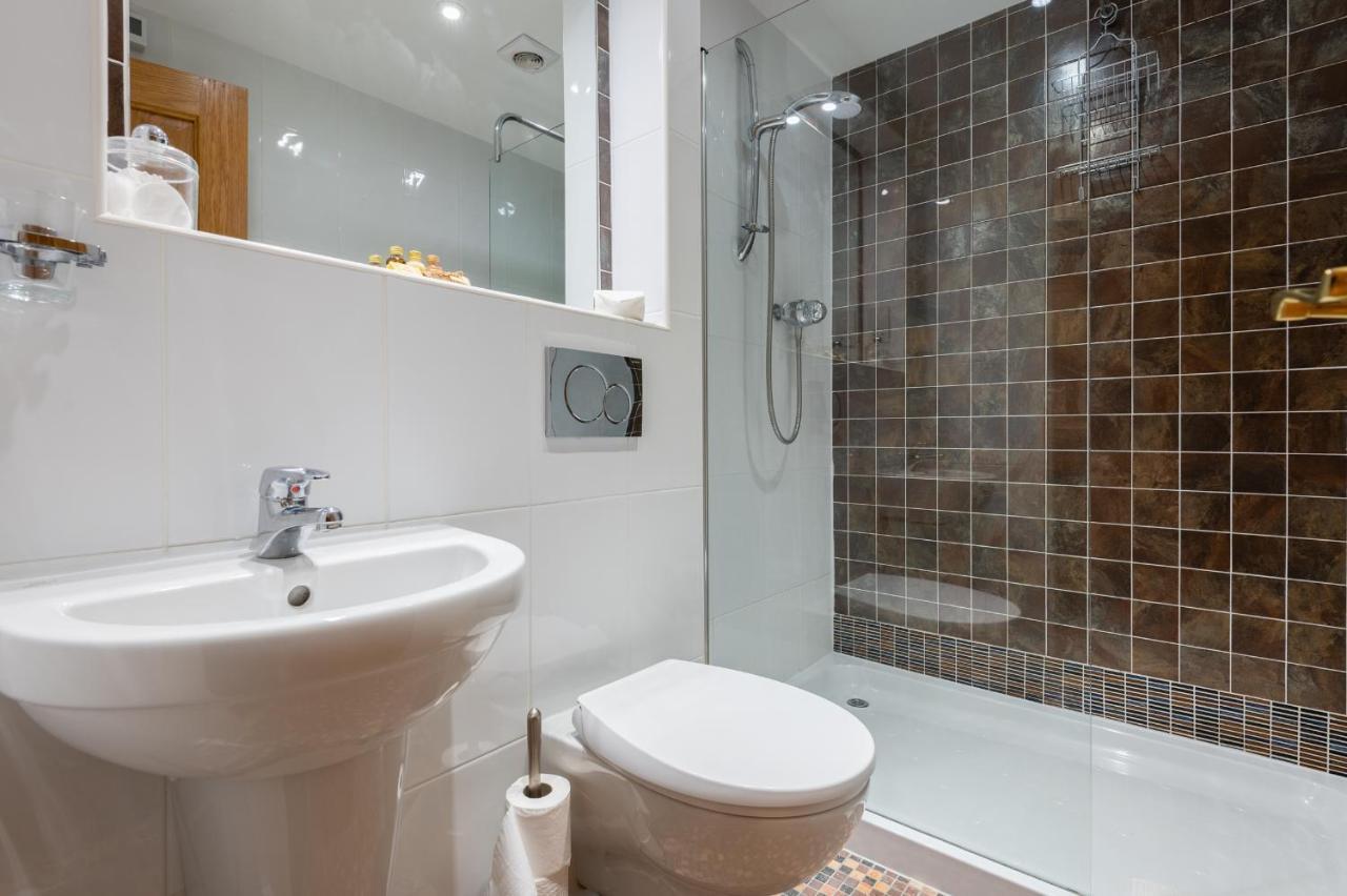 138 North Street - Luxury 2 Bed 2 Bath With Secret Garden, Summerhouse, Putting Green St. Andrews Exterior foto
