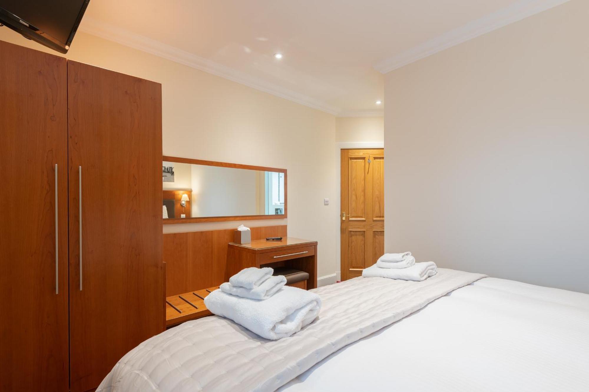 138 North Street - Luxury 2 Bed 2 Bath With Secret Garden, Summerhouse, Putting Green St. Andrews Exterior foto
